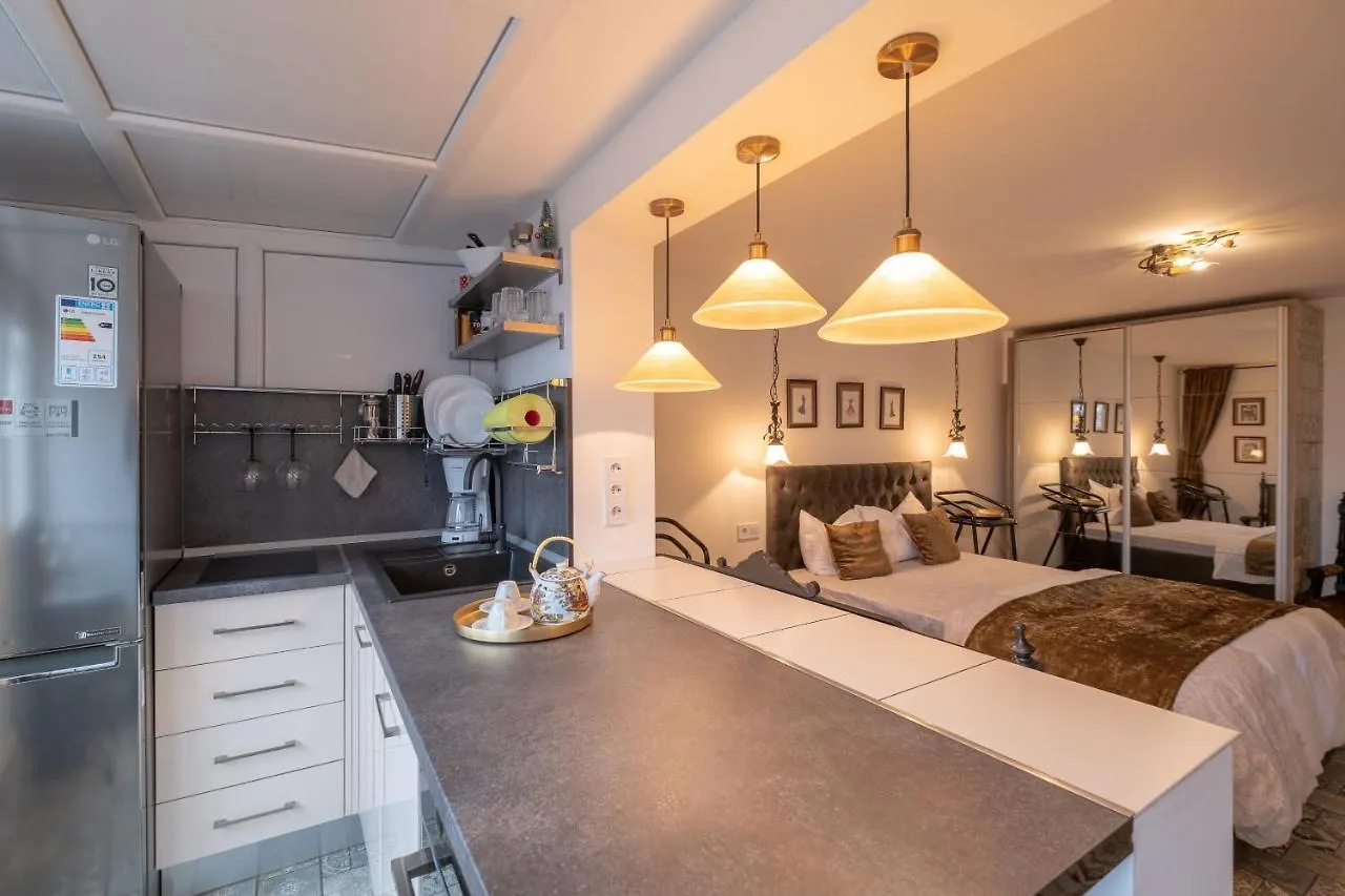 The Little Things Luxury Studio Apartment Sofia