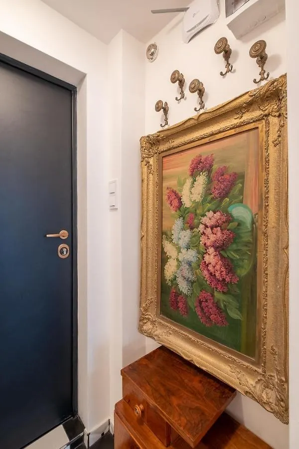 Apartamento The Little Things Luxury Studio Sofía Bulgaria
